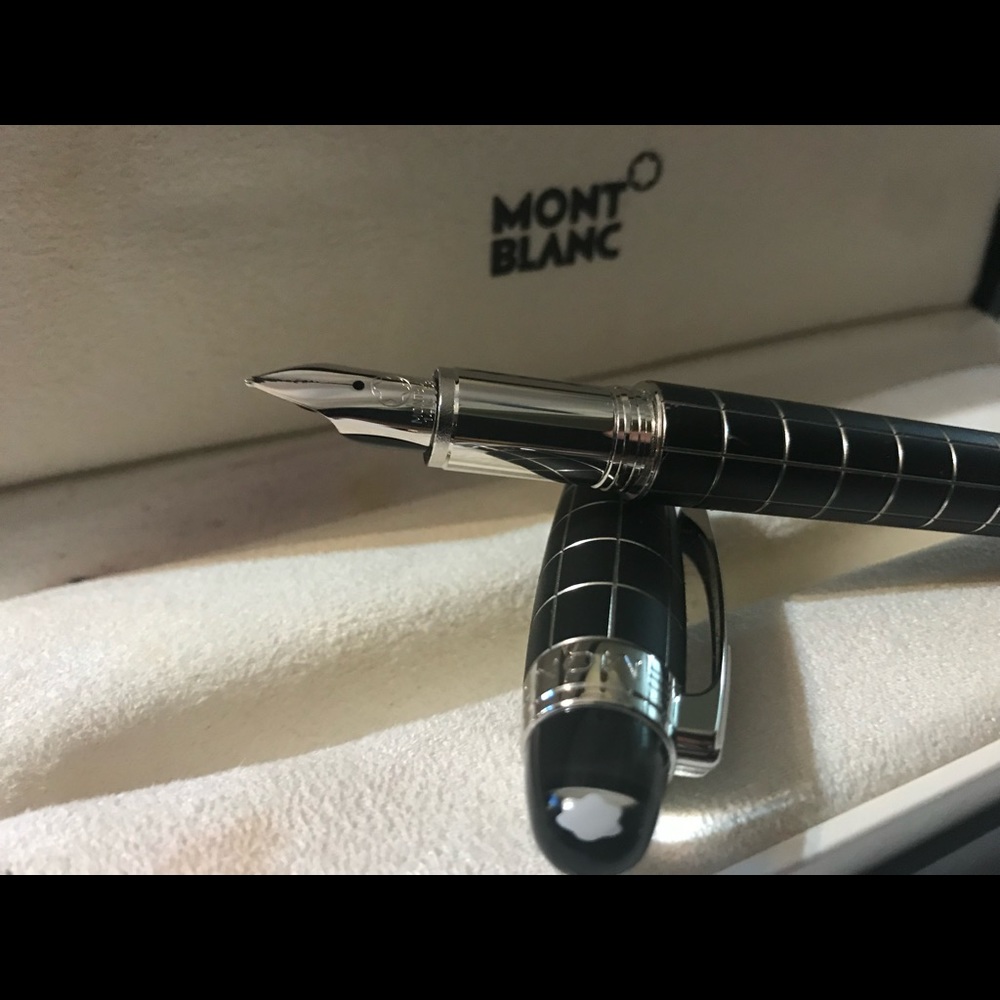 Montblanc Starwalker Fountain Pen Medium nib